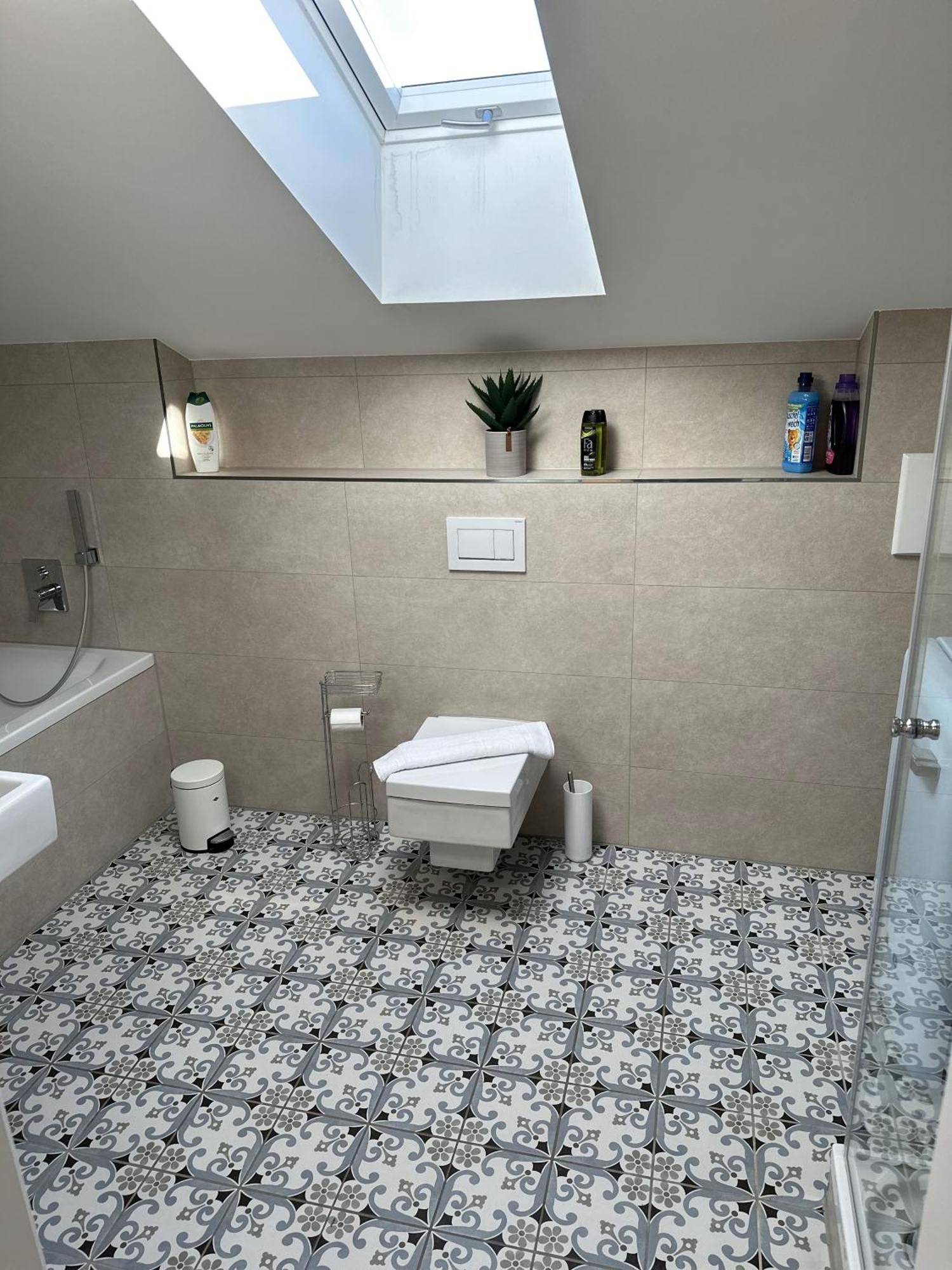 גמונד אם טגרנזה Vaicun Stays - Luxury Apartments - Apartments Mit Blick Auf Den Tegernsee מראה חיצוני תמונה